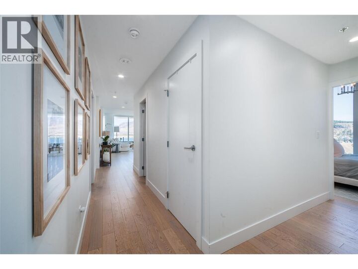 Photo de la propriété:  1191 Sunset Drive 3006  BC V1Y 0J6 