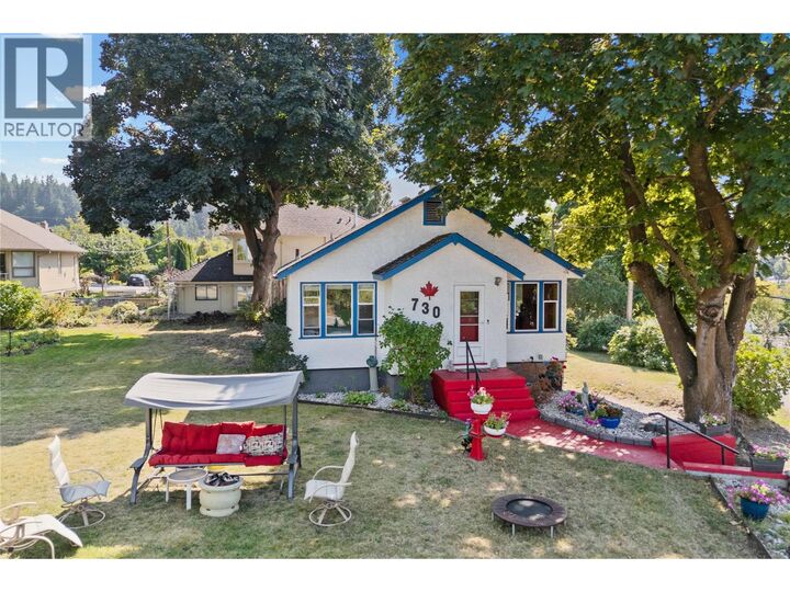 730 9 Avenue Northeast  Salmon Arm BC V1E 4A1 photo