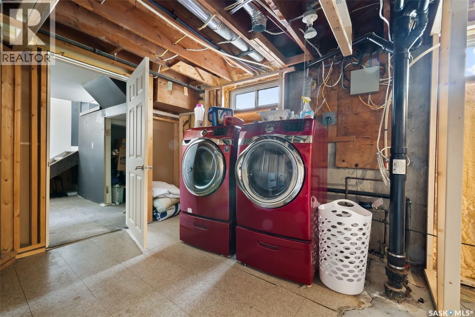 Photo de la propriété: 36 Cowburn Crescent SK S4S 4T3