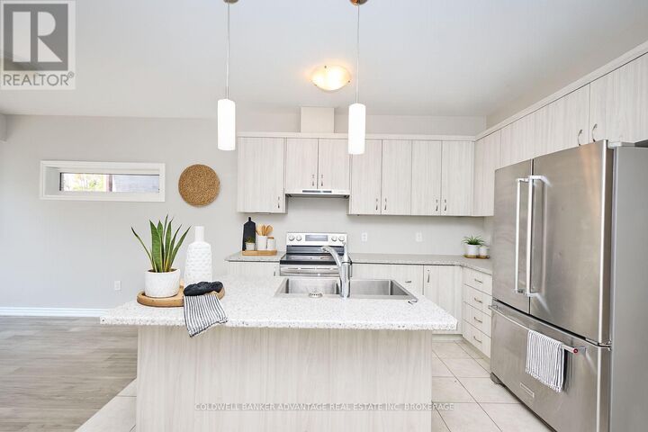 Photo de la propriété:  324 Louise Street  ON L3B 0H8 