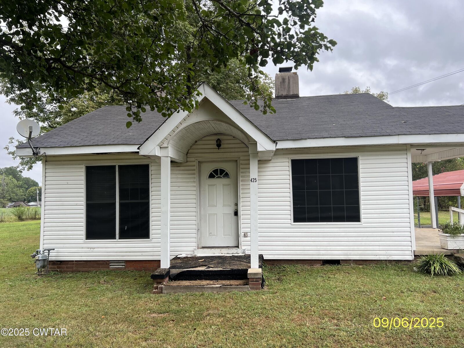 Property Photo: 425 Harts Bridge Road TN 38301