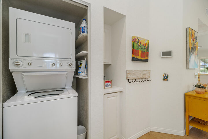 Property Photo:  41525 Woodhaven Drive W  CA 92211 