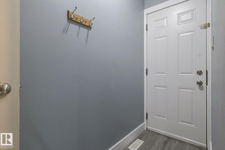 Photo de la propriété: 112 Wellington Crescent AB T7X 1K6