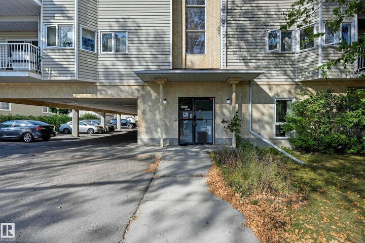 Property Photo:  10504 77 Avenue NW 306  AB T6E 1N1 