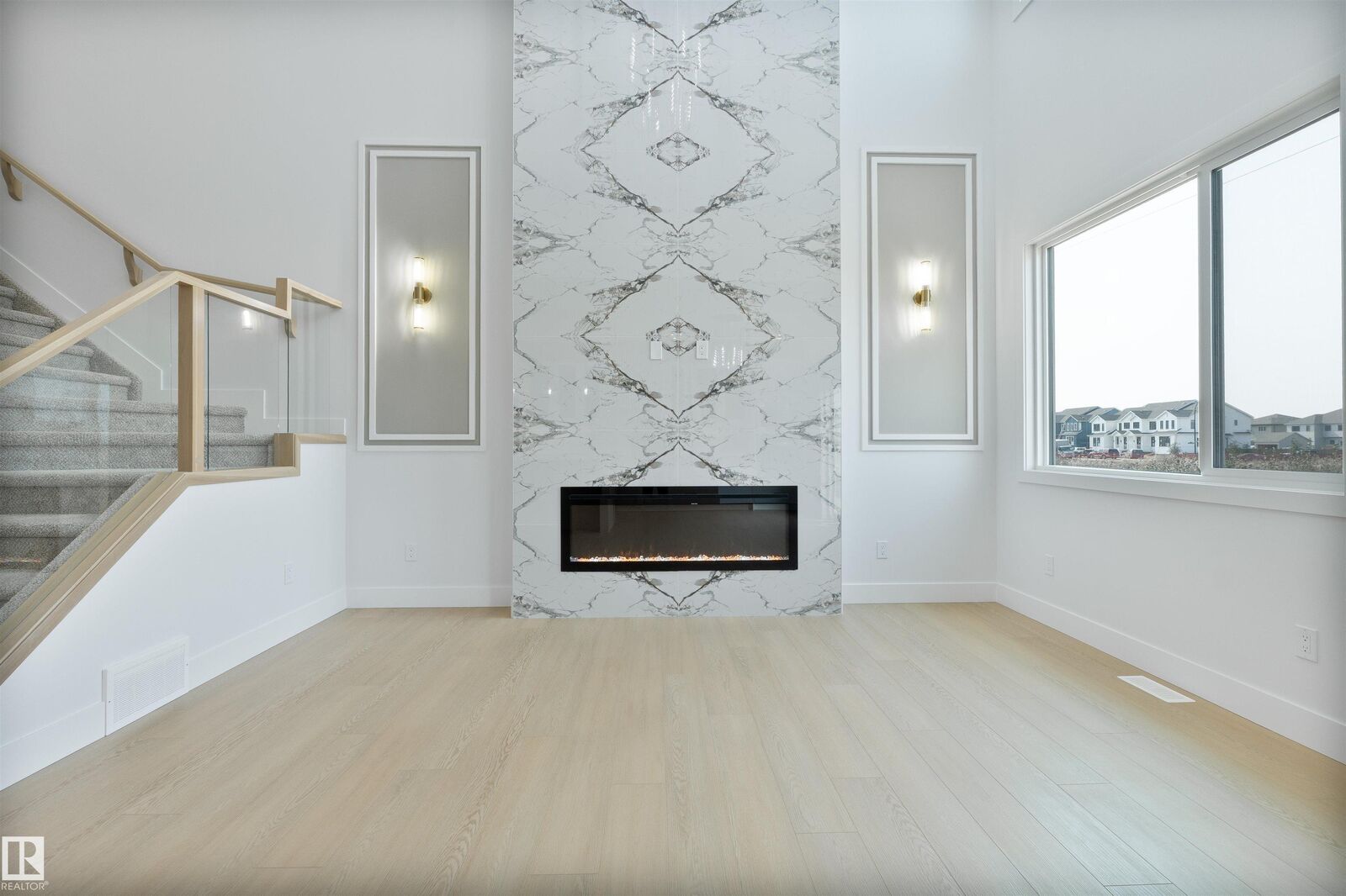 Property Photo:  3505 44 Avenue  AB T4X 3G9 