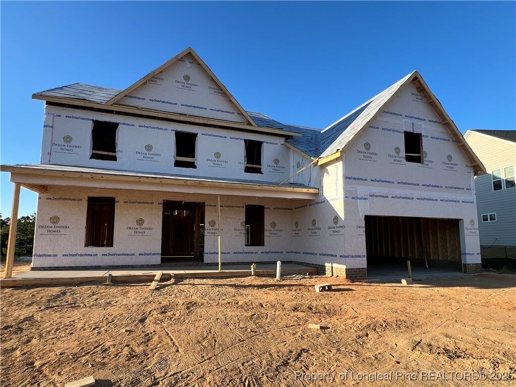 Property Photo: 680 Cresswell Moor Way NC 28311