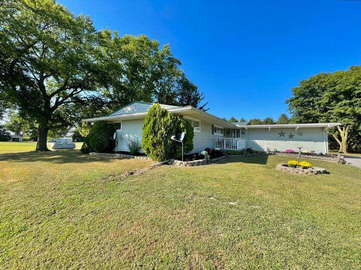 Property Photo:  5762 County Road 191  OH 44811 