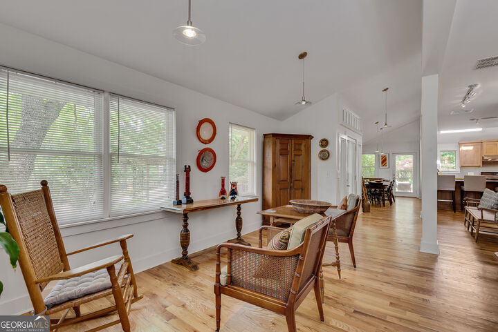 Property Photo: 4621 Lakeshore Drive GA 30072