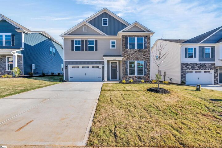 Property Photo:  2029 Halton Oaks Drive  SC 29303 