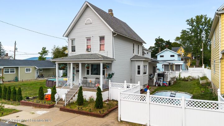 Property Photo:  407 Butler Street  PA 18512 