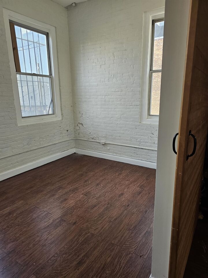 Property Photo: 196 Morgan St 2 NJ 07302