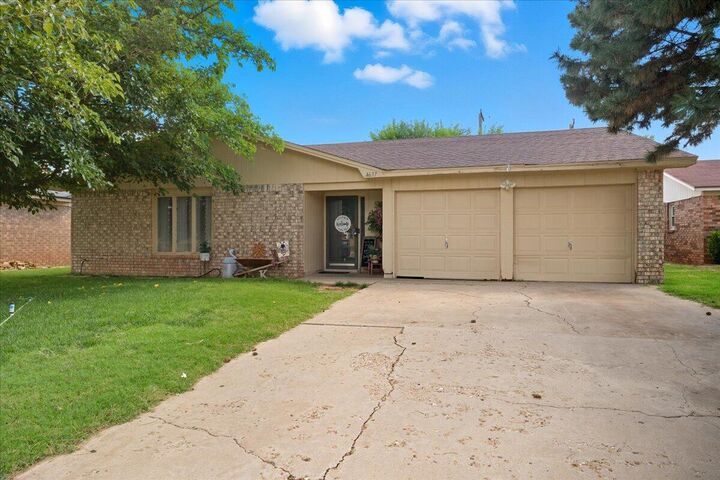 Property Photo: 4637 Jarvis Street TX 79416