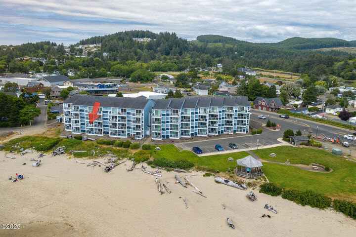 Property Photo:  5201 SW Hwy 101 #212  OR 97367 