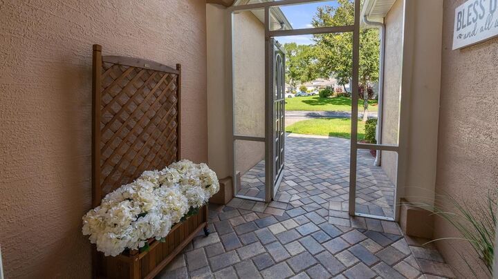 Property Photo: 2217 Stonebridge Way FL 34711