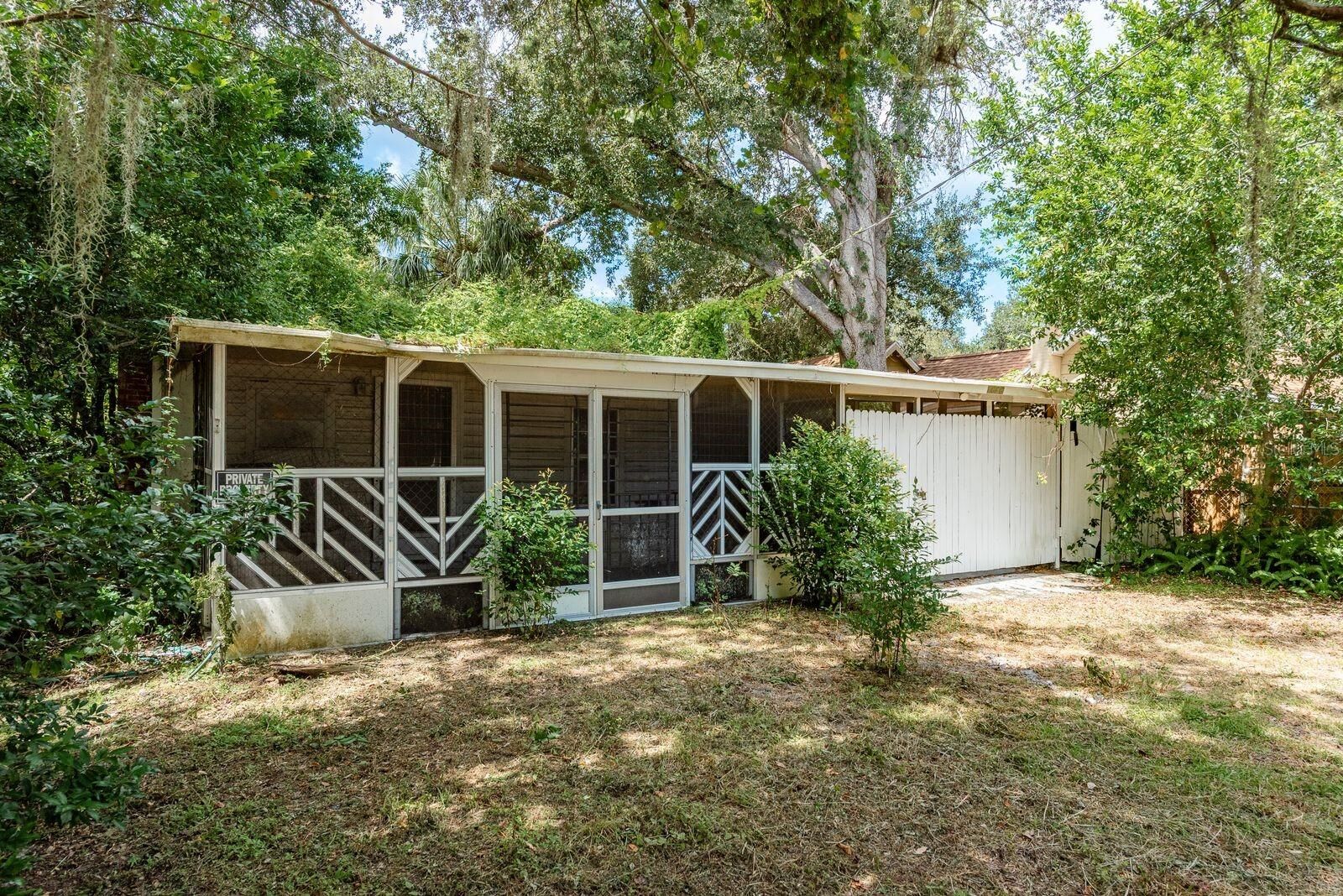 Property Photo:  1838 Sylvan Drive  FL 33755 