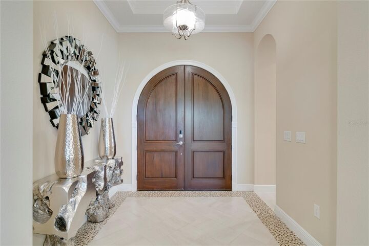 Property Photo:  617 Canopy Estates Drive  FL 34787 