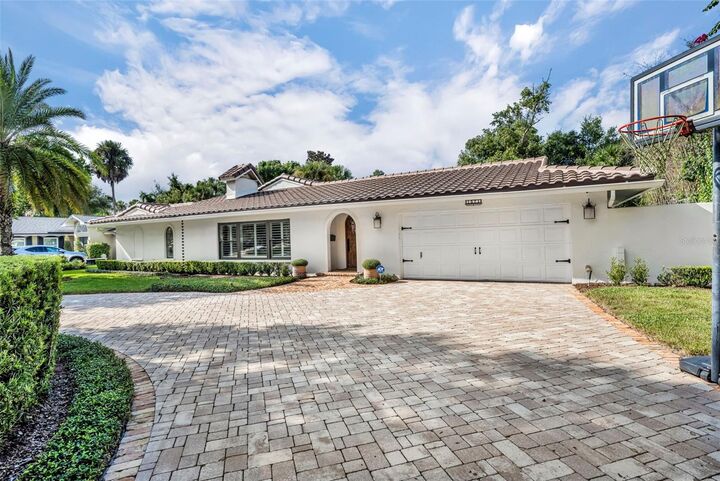 Property Photo:  1571 Lasbury Avenue  FL 32789 