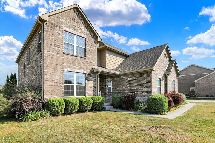 Property Photo:  3762 Woodruff Place  IN 46106 