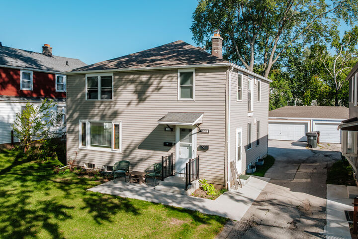 4508 W Crawford Ave 4510  Greenfield WI 53220 photo
