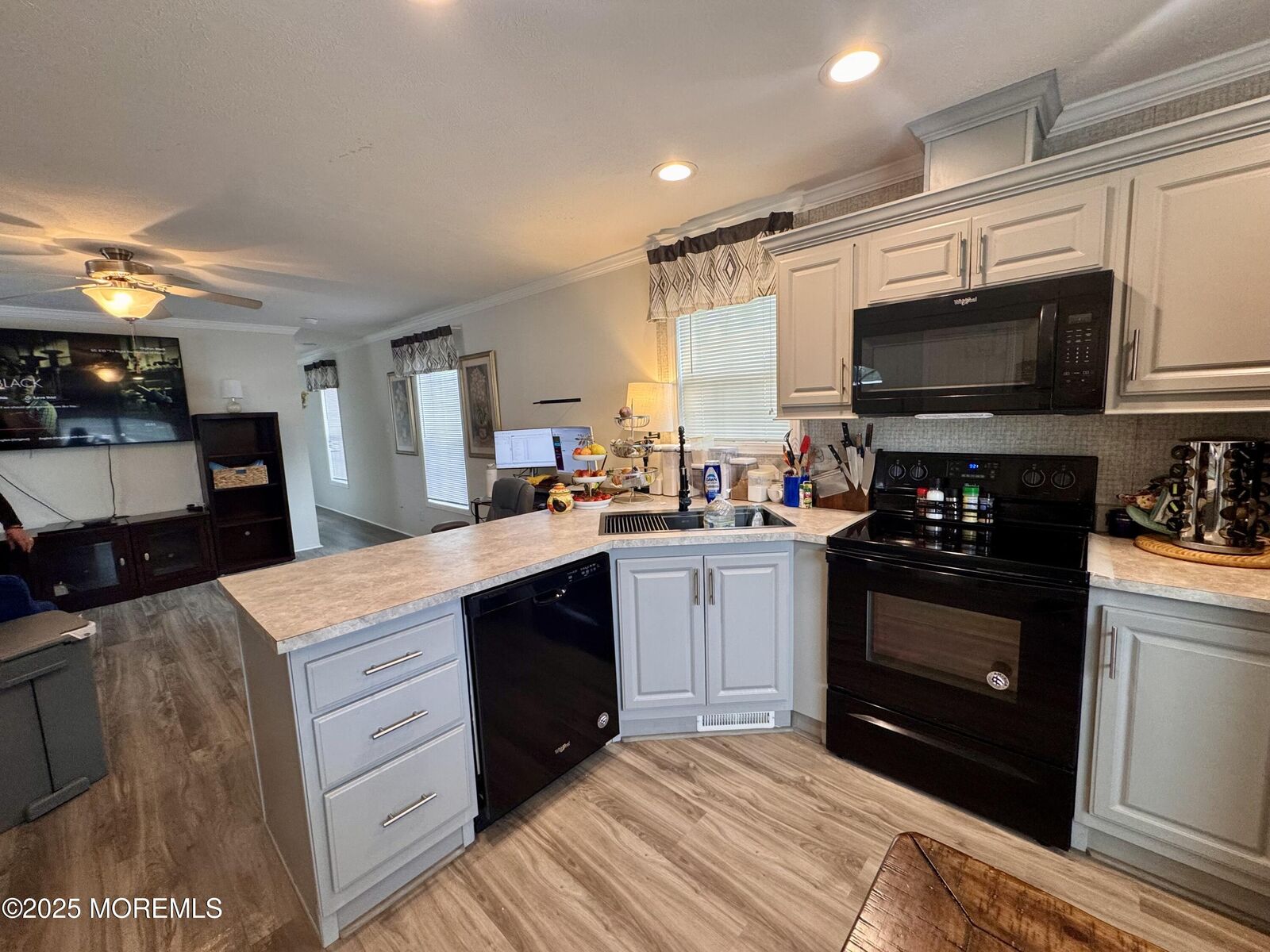 Property Photo:  37 Raccoon Avenue  NJ 08759 