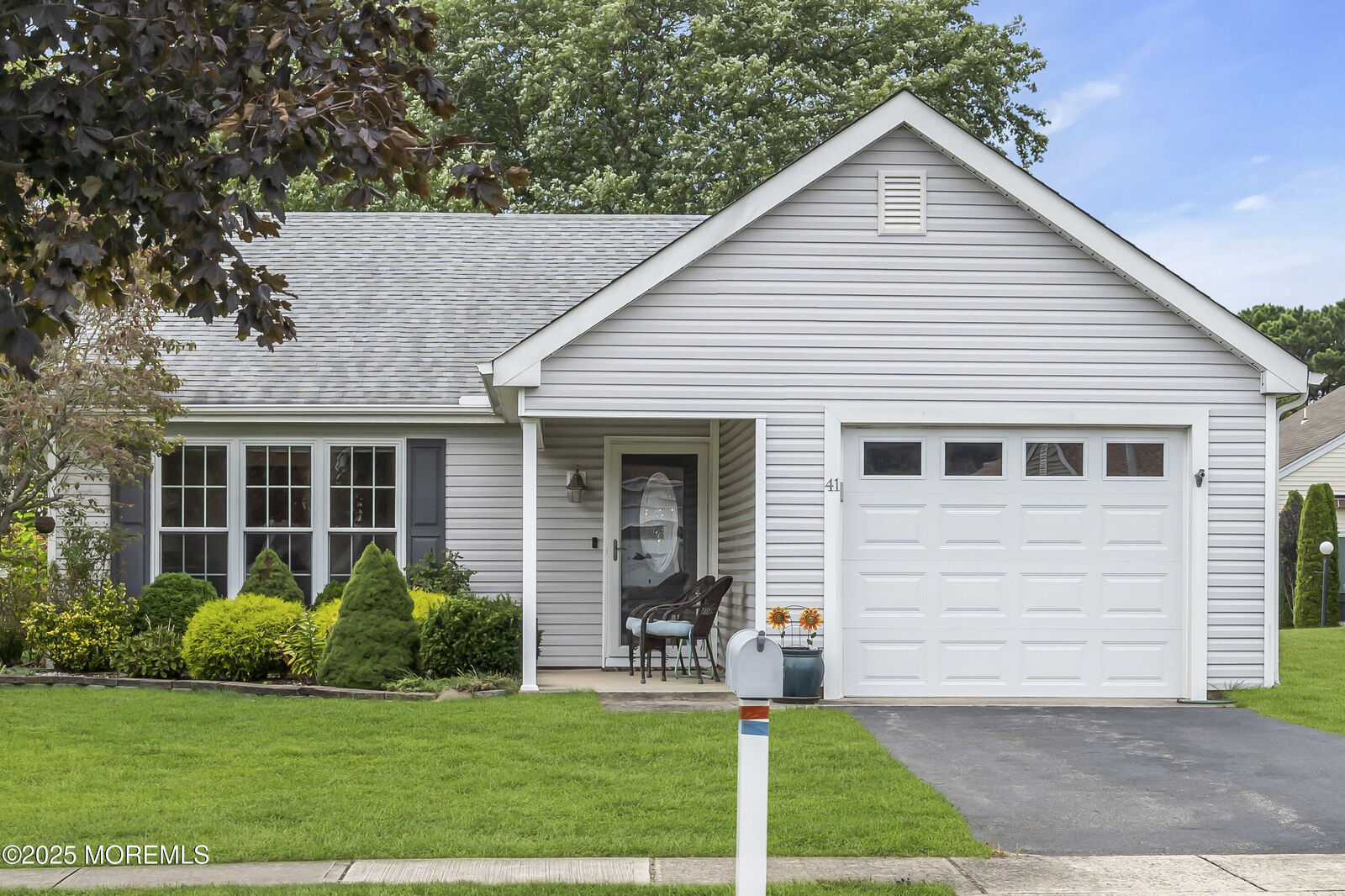 Property Photo:  41 Mansfield Avenue  NJ 08759 