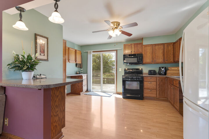 Property Photo: 1207 Crystal Lake Road IL 60156