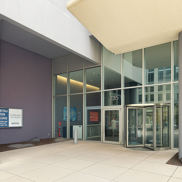 Property Photo:  235 W Van Buren Street 3120  IL 60607