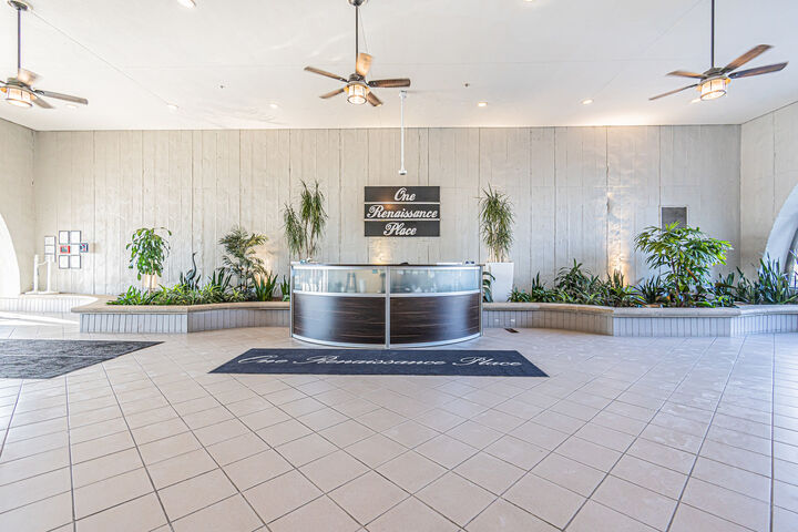 Property Photo: 1 Renaissance Place 1216 IL 60067