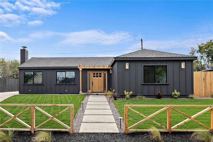 Property Photo:  939 Congress Street  CA 92627 