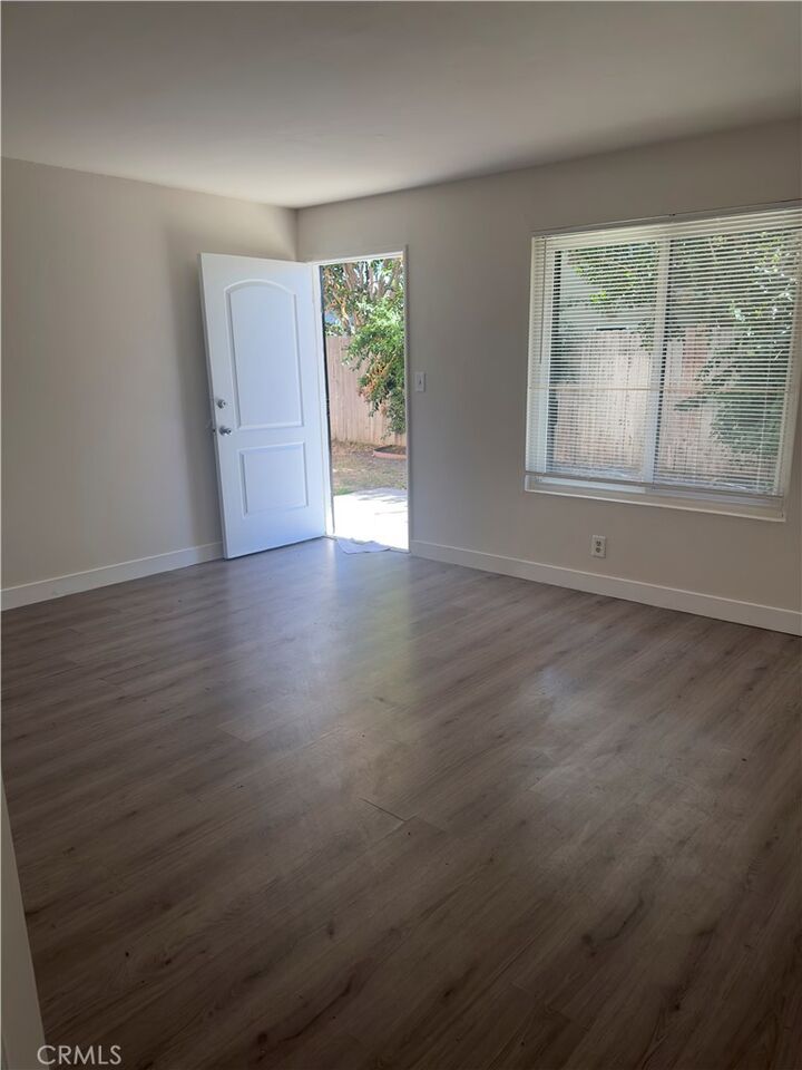 Property Photo:  1531 Del Amo 1  CA 90501 
