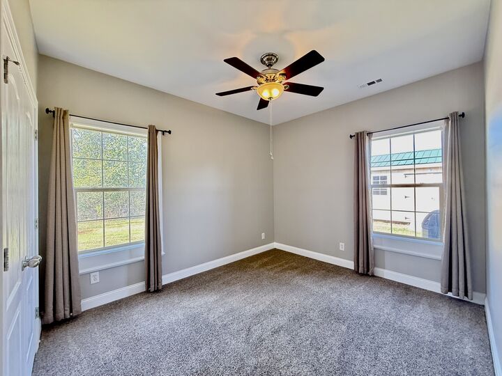 Property Photo: 1013 Spring Creek Drive TN 37129