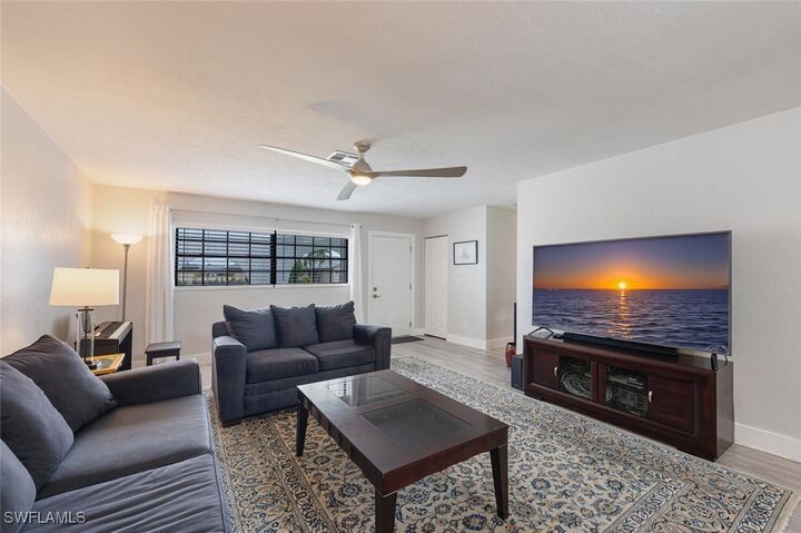 Property Photo:  104 Picardy Court  FL 34112 