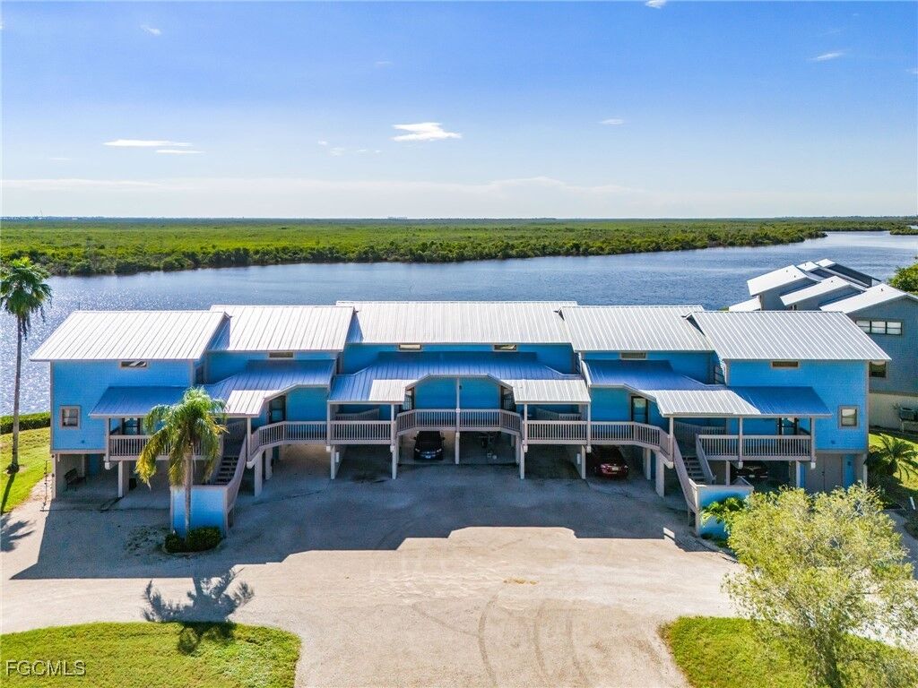 Property Photo: 5371 Blue Crab Circle 4 FL 33922