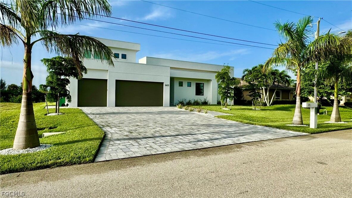 Property Photo: 2622 SW 46th Terrace FL 33914