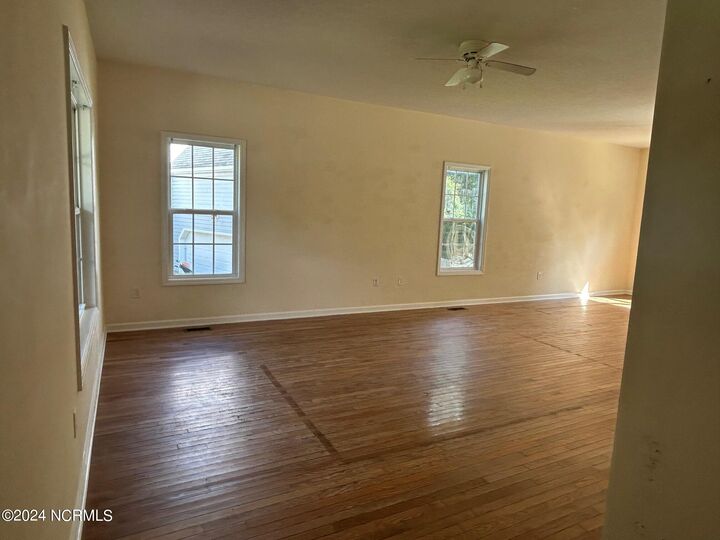 Property Photo: 607 Riva Ridge Road NC 28460