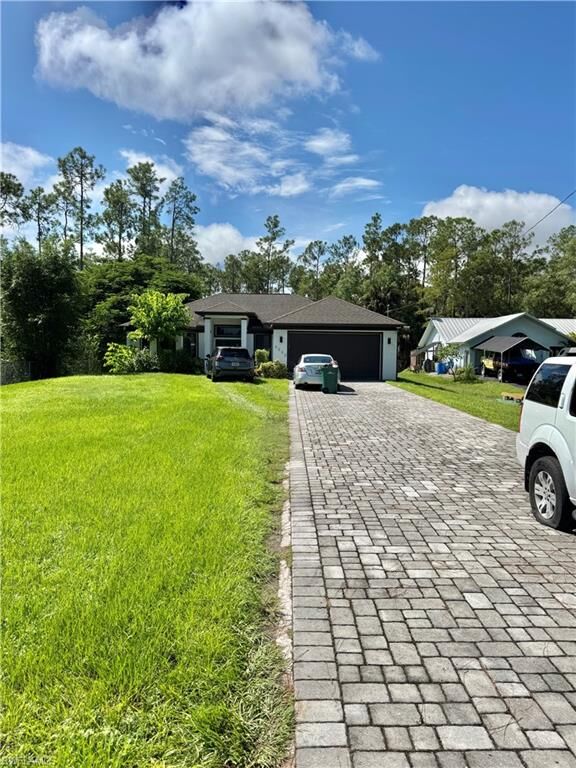 Property Photo:  3232 4th Ave SE  FL 34117 
