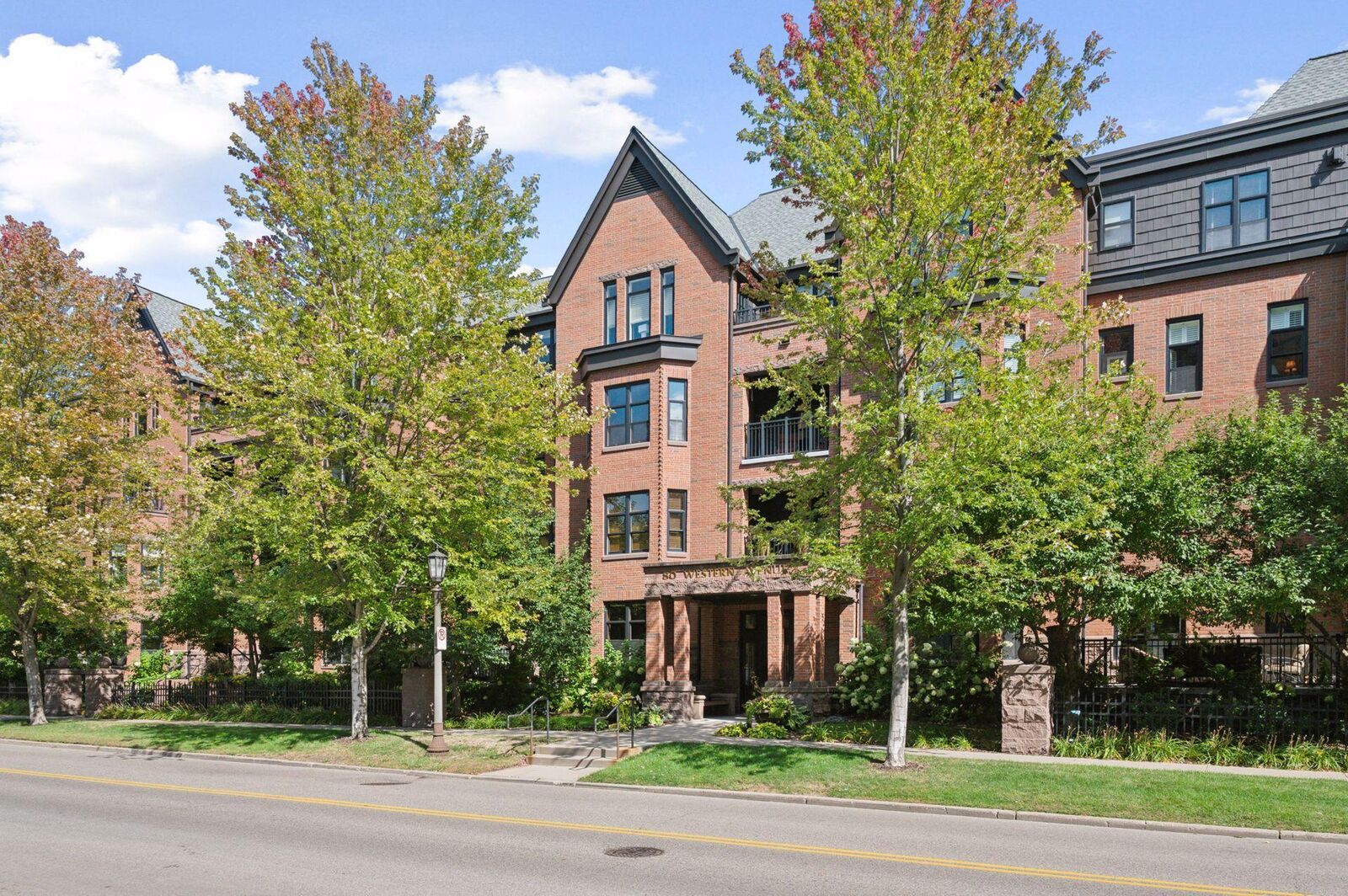 Property Photo:  80 Western Avenue N 304  MN 55102 