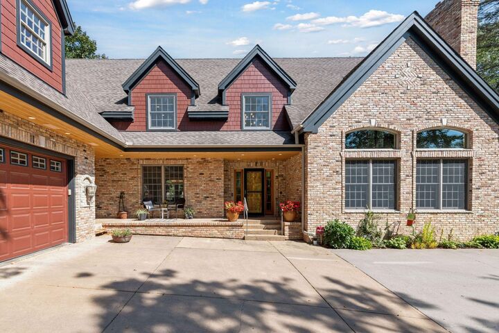 Property Photo:  11625 Live Oak Drive  MN 55305 