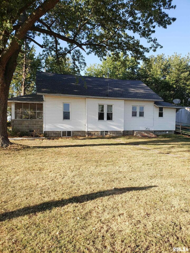 Property Photo: 18018 State Route 127 Highway IL 62231
