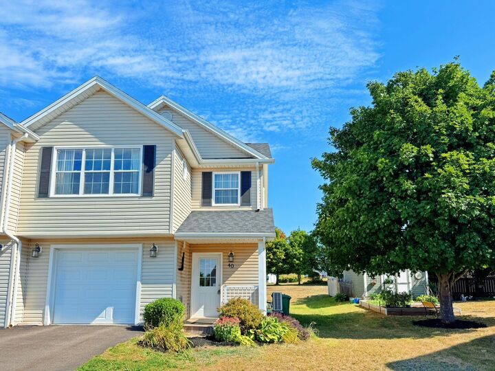 40 Southway Crescent  Charlottetown PE C1E 2K5 photo