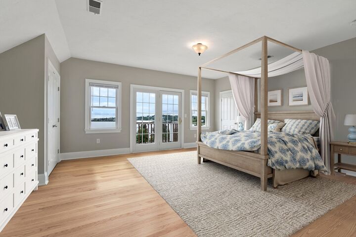 Property Photo:  25 Musquashicut Ave 25  MA 02066 
