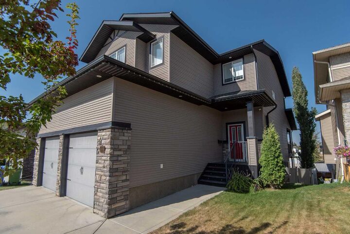 Property Photo:  68 Thompson Crescent  AB T4P 0S1 