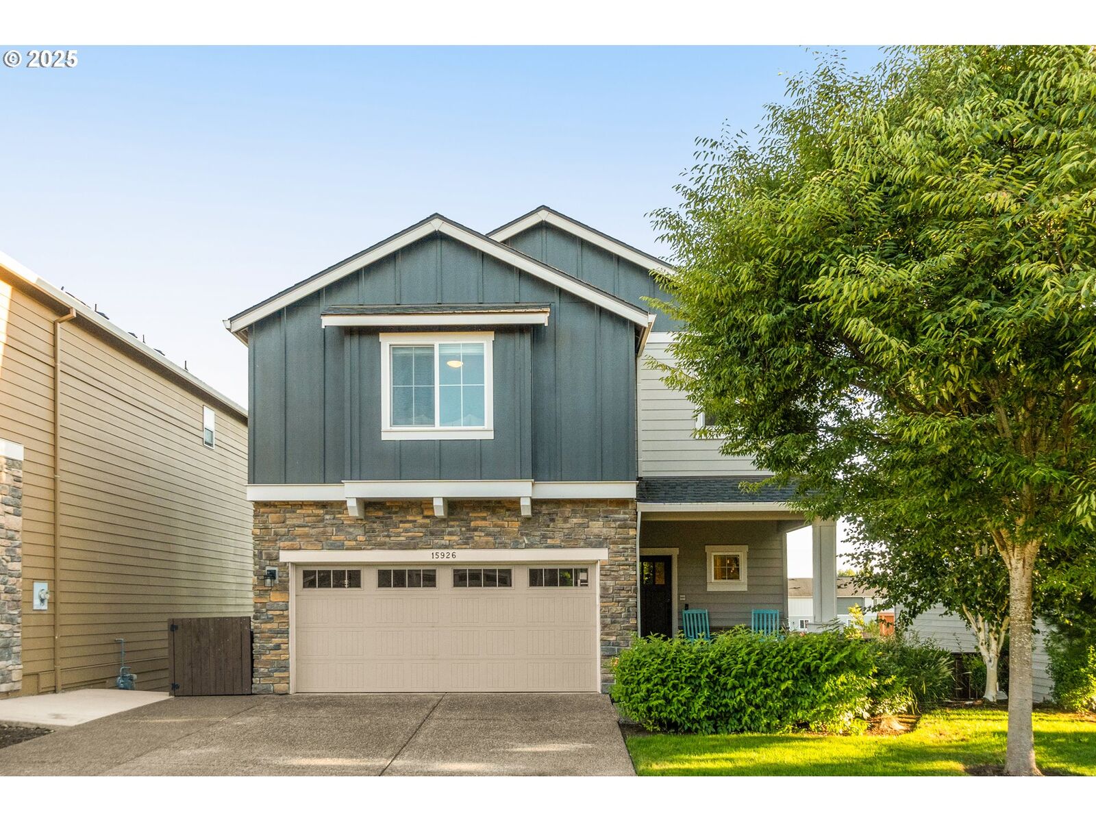 Property Photo:  15926 NW Rossetta St  OR 97229 