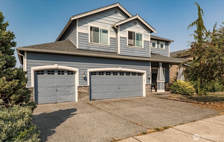 2375 SW Navigator Loop  Oak Harbor WA 98277 photo