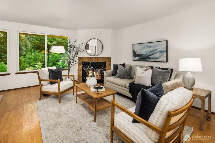 Property Photo:  14115  Avondale Road NE  WA 98072 