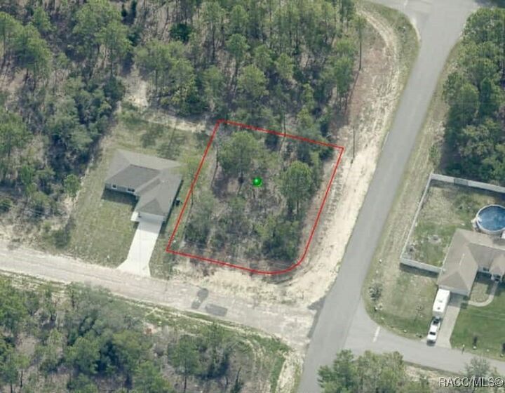 Property Photo: 6665 N Darlington Drive FL 34434