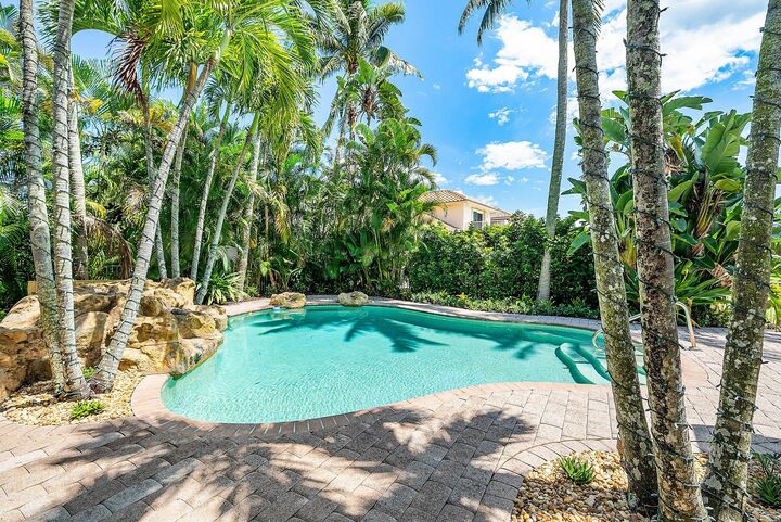 Property Photo:  19614 Star Island Drive  FL 33498 