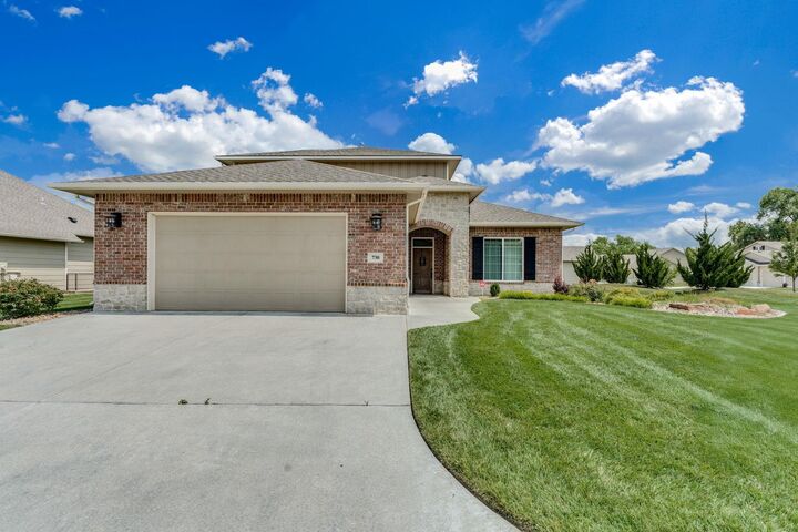 730 N Firefly St  Wichita KS 67235 photo