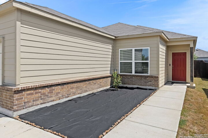 Property Photo: 10522 Ocean Oak TX 78223