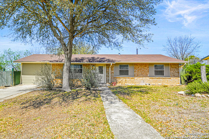 111 Lake Valley  San Antonio TX 78227 photo